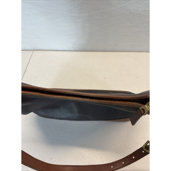 EUC VTG‎  Dooney & Bourke Black Tan Tumbled Pebbled Leather Hobo shoulder Bag - Picture 10 of 16